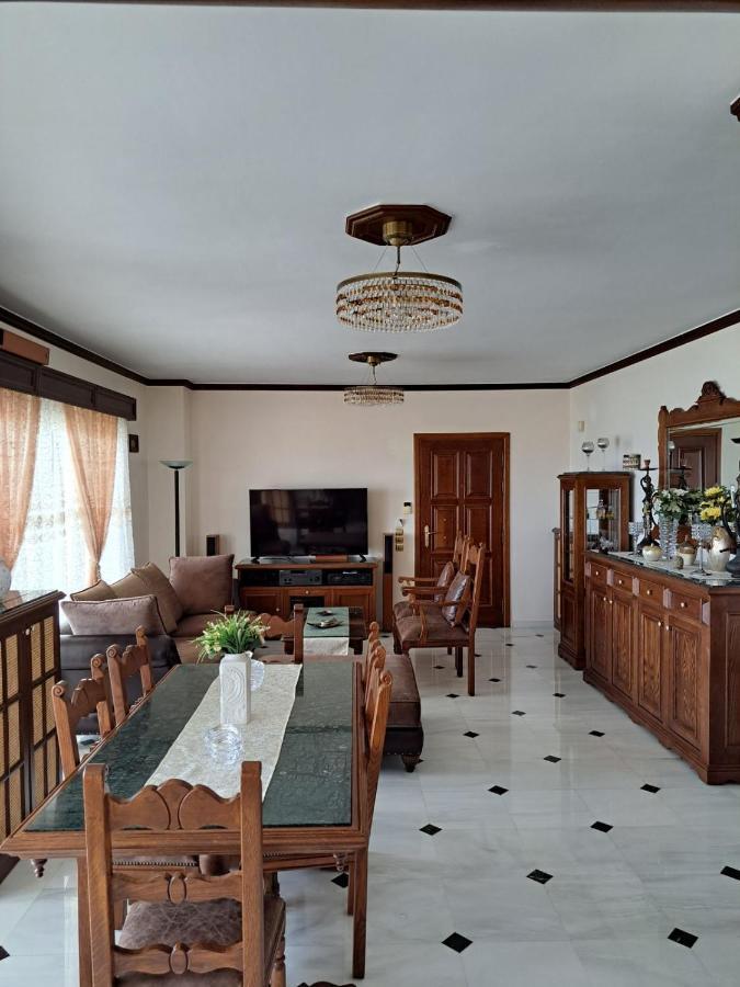 Seaview Flora'S Luxury Apartment-300Meters From The Beach Rétino Exterior foto